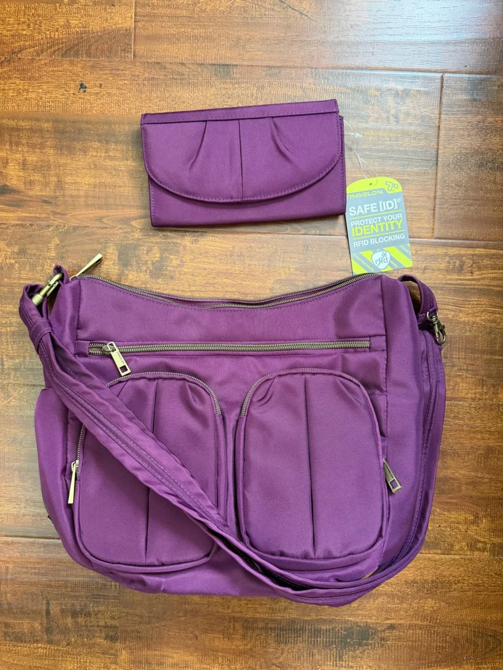 Travelon Stylish Crossbody shoulder Bag with wallet